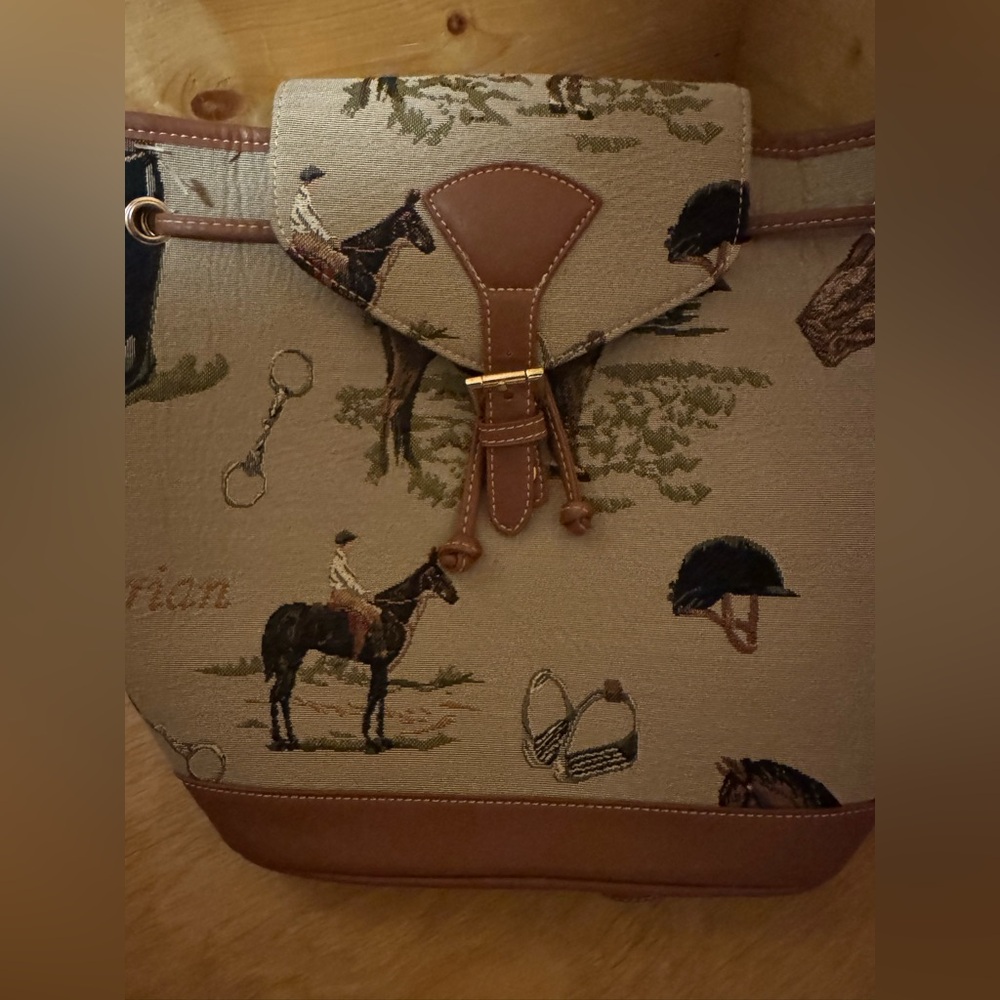 Vintag Signare Equestrian Tapestry Backpack Bag - Picture 7 of 16